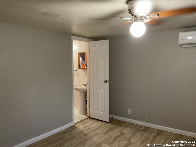 11916 Grapevine St Property Photo 13