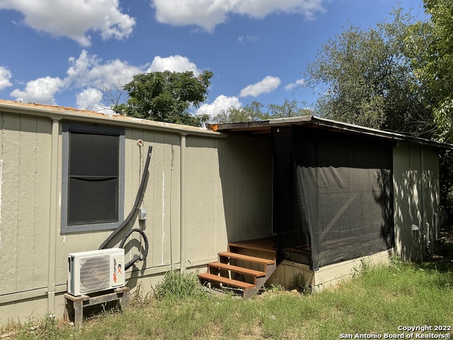11916 Grapevine St Property Photo 15