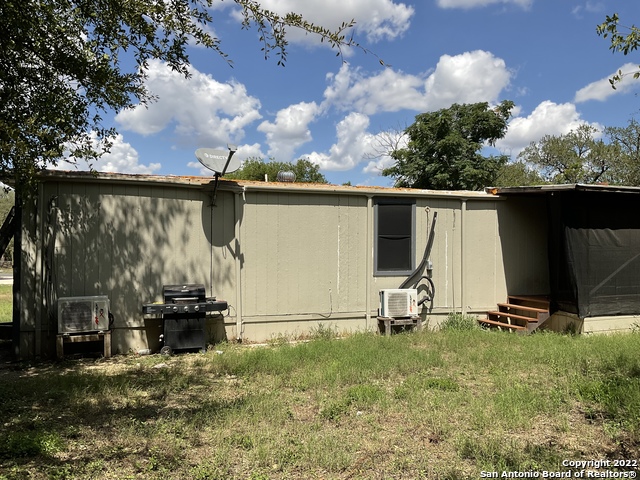 11916 Grapevine St Property Photo 16