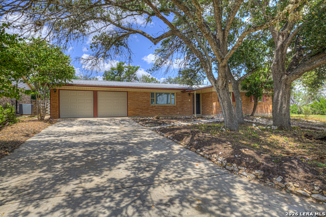 129 Young Property Photo 6