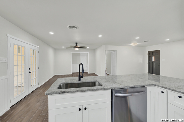 129 Young Property Photo 19