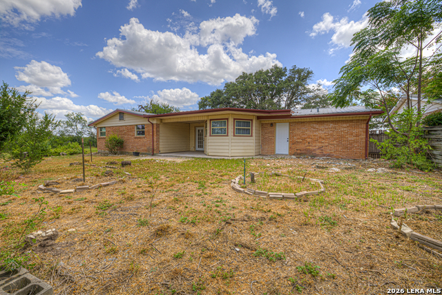 129 Young Property Photo 39