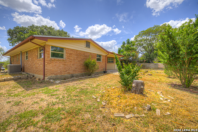 129 Young Property Photo 40