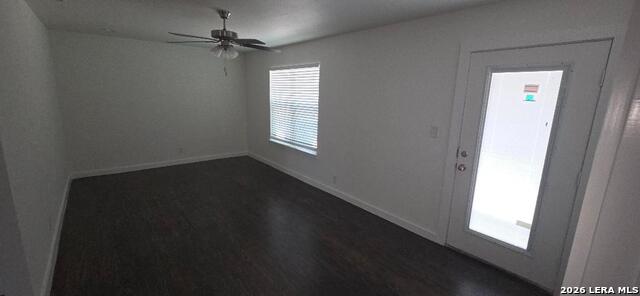 207 E Crestline Property Photo 9