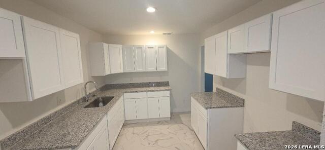 207 E Crestline Property Photo 13
