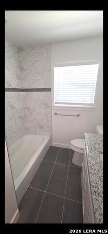 207 E Crestline Property Photo 17