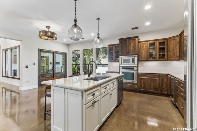 406 Marsh Oval Property Photo 14