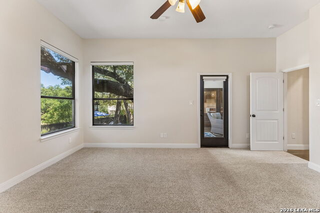 406 Marsh Oval Property Photo 22