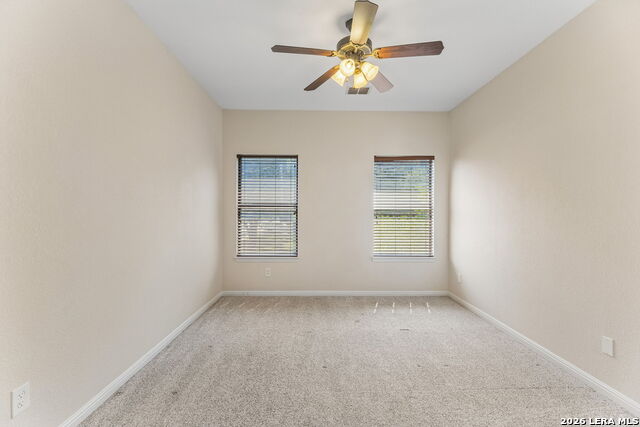 406 Marsh Oval Property Photo 29