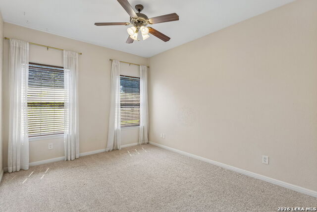 406 Marsh Oval Property Photo 32