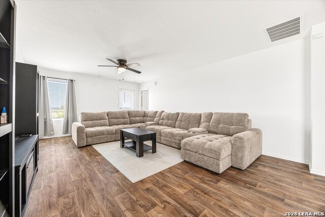 1675 House Finch Drive Property Photo 15