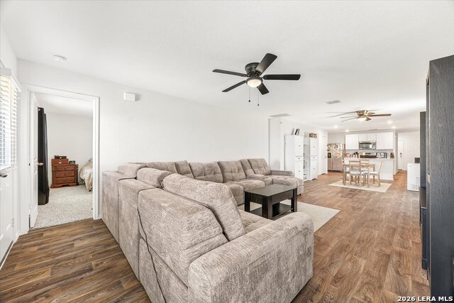 1675 House Finch Drive Property Photo 16