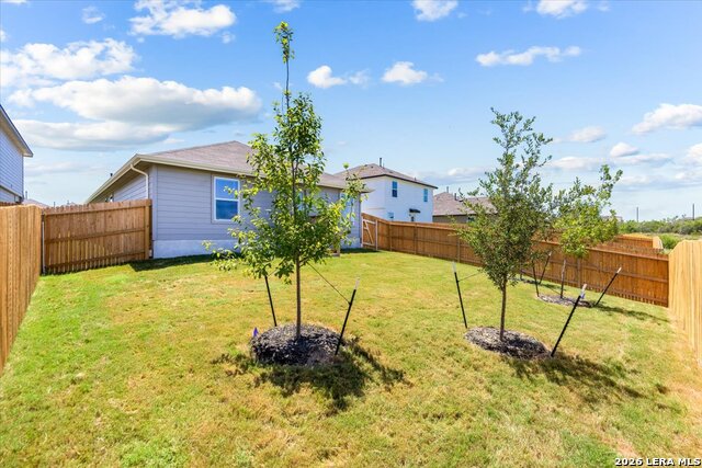 1675 House Finch Drive Property Photo 32