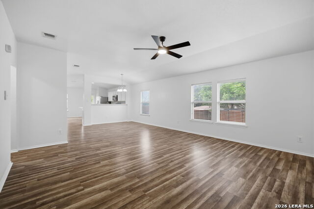 21503 Riverton Rise Property Photo 12