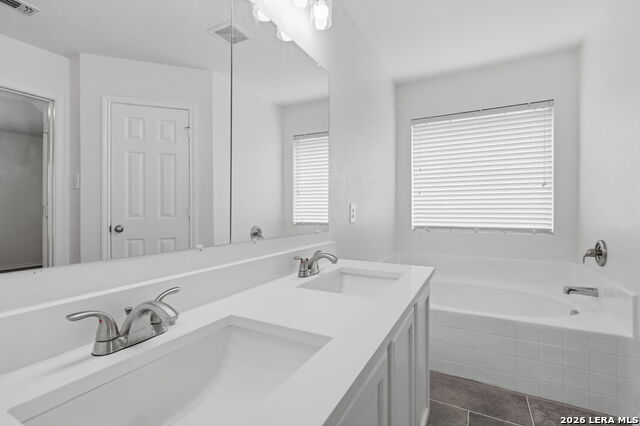 21503 Riverton Rise Property Photo 25