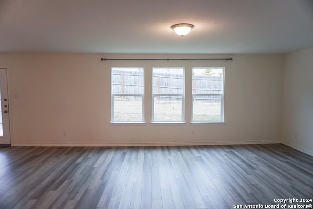 11211 Aristides Property Photo 6