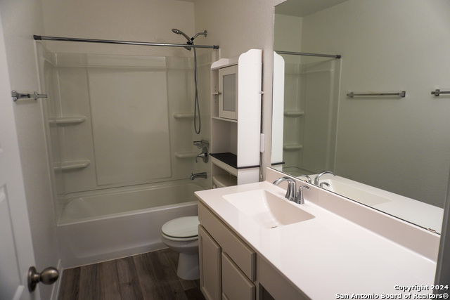 11211 Aristides Property Photo 20