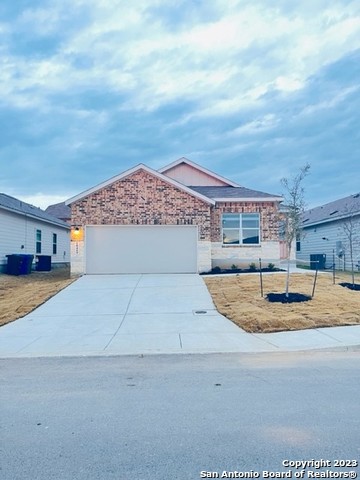 10419 Beachball Bend Property Photo 1