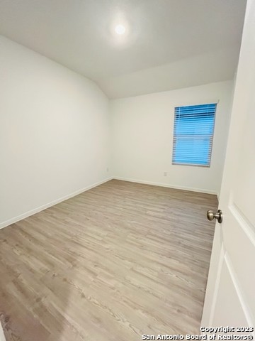 10419 Beachball Bend Property Photo 8