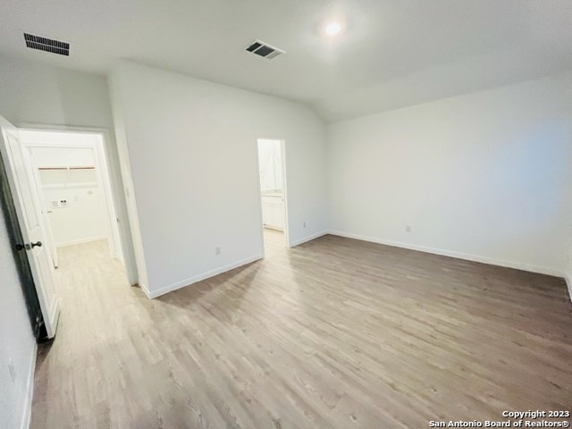 10419 Beachball Bend Property Photo 11