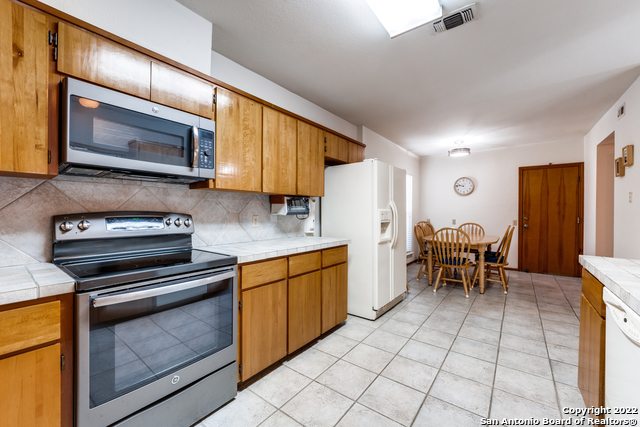 11642 Open Meadow St Property Photo 9