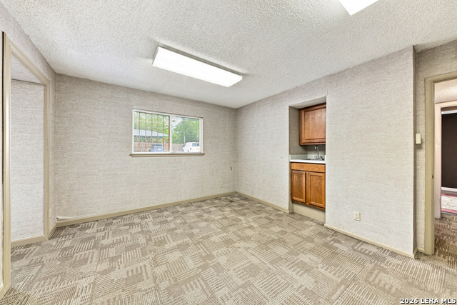 1131 Babcock Rd Property Photo 11