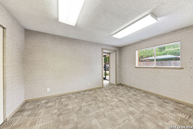 1131 Babcock Rd Property Photo 12