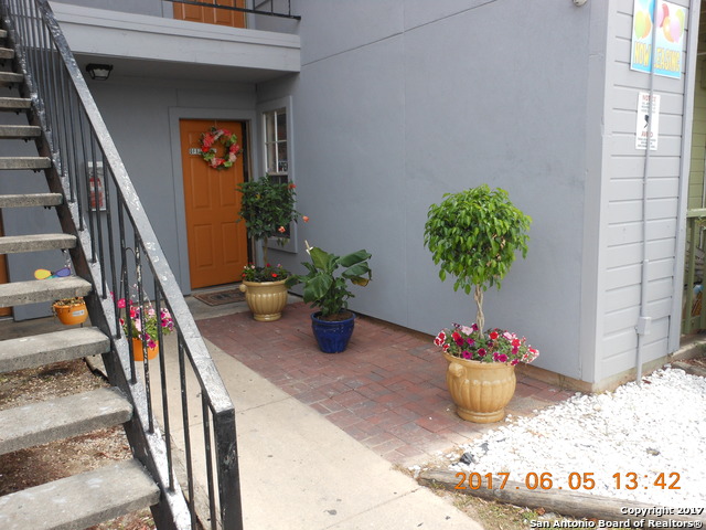 1400 Gardina St Property Photo 2