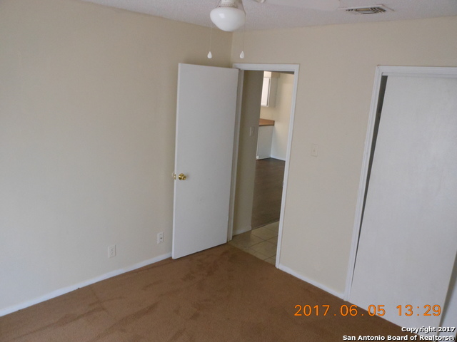 1400 Gardina St Property Photo 4
