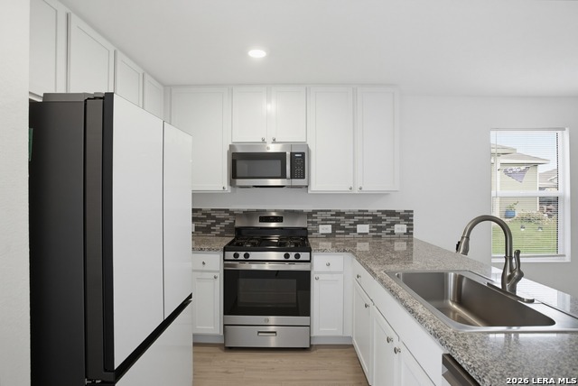 14042 Wool Park Property Photo 9