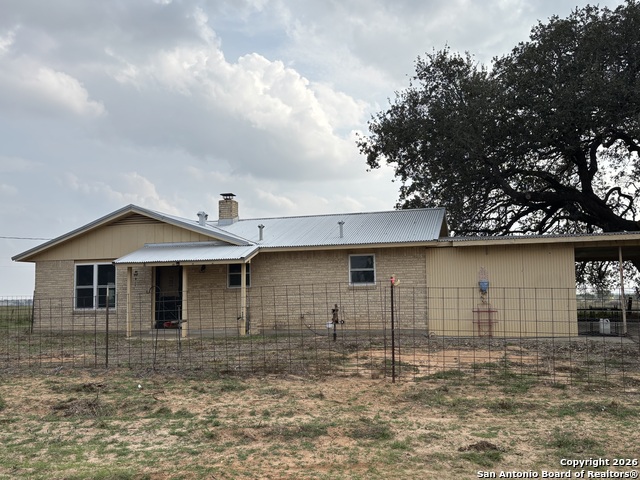 74 N Las Gallinas Property Photo 1