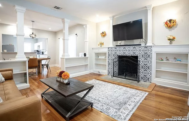 638 Avant Ave Property Photo 3