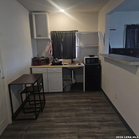 1211 Gladstone Property Photo 2