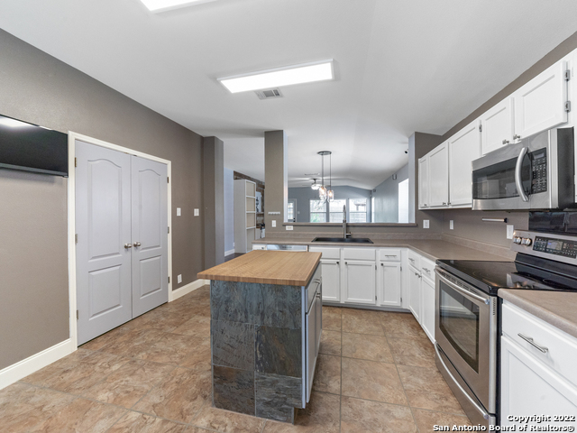 9807 Sandie Property Photo 14