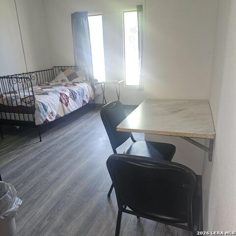 1211 Gladstone Property Photo 5