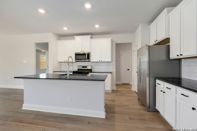 6622 Thorpe Hollow Property Photo 6