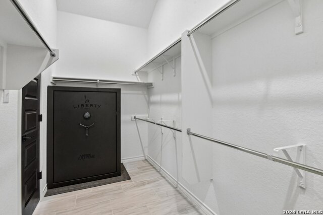12202 Revolver Run Property Photo 22