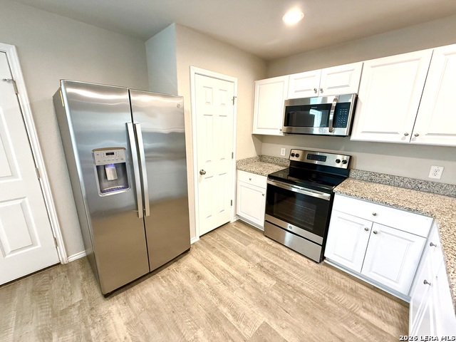 7614 Crestway Ridge Property Photo 11