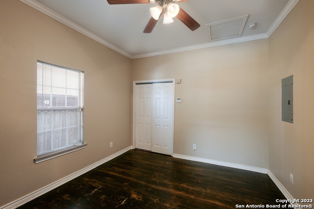 207 Hill St Property Photo 10