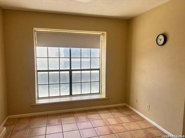 7926 Broadway Property Photo 7