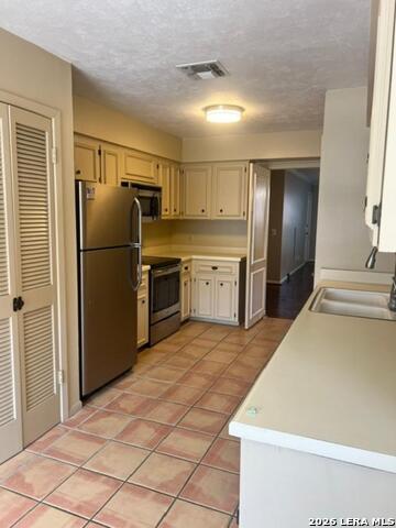 7926 Broadway Property Photo 9