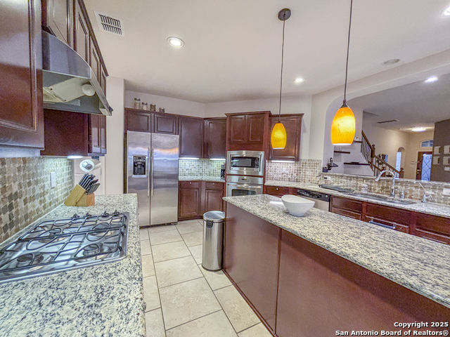 25010 Buttermilk Ln Property Photo 15