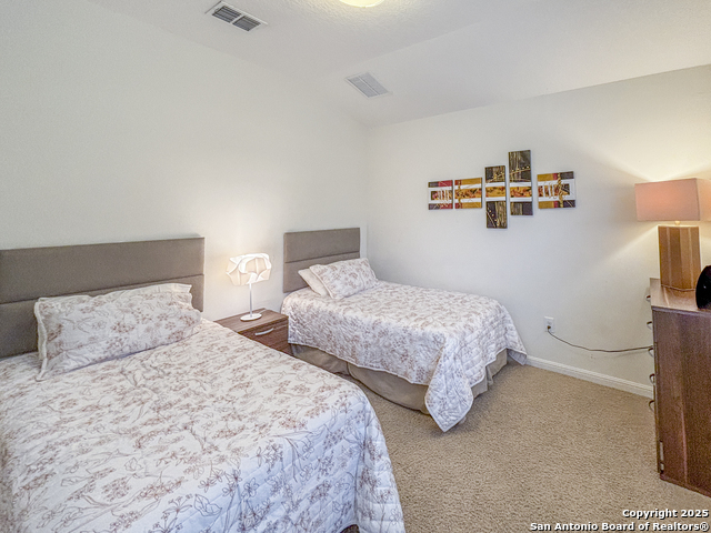 25010 Buttermilk Ln Property Photo 22