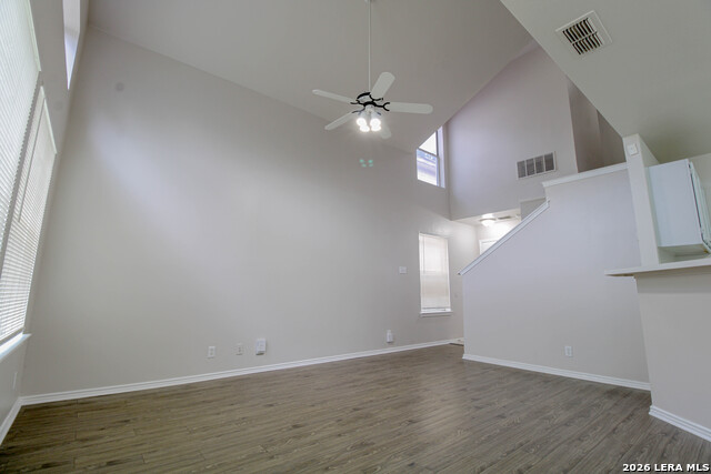 9331 Gillcross Way Property Photo 7