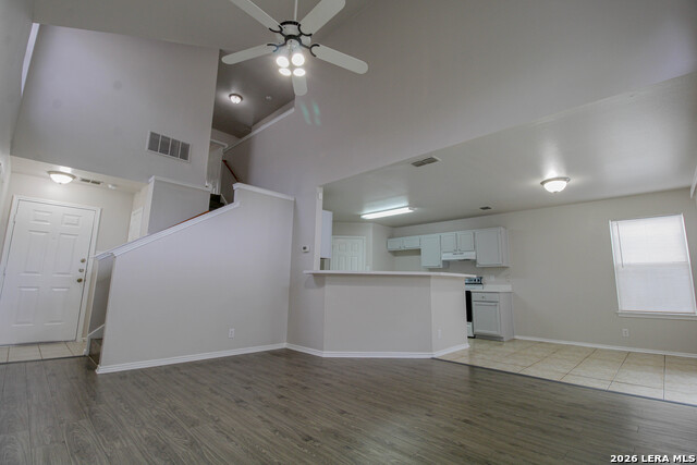 9331 Gillcross Way Property Photo 8