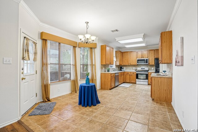 116 Dyess Property Photo 10