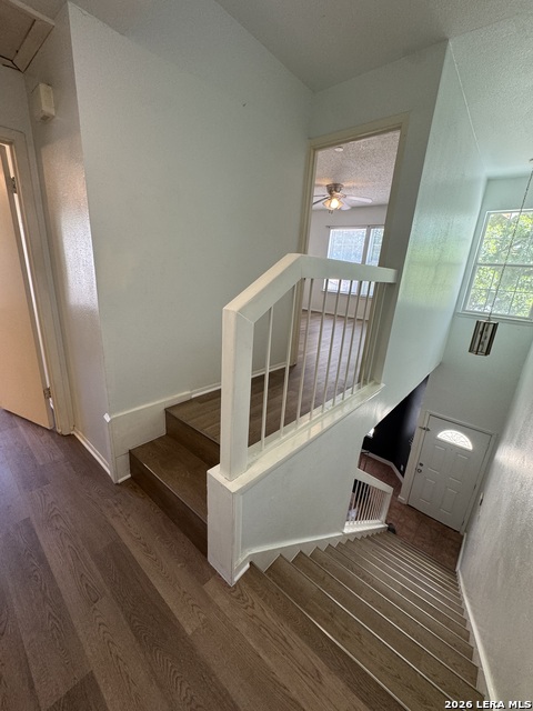 11719 Spring Ridge Dr Property Photo 8