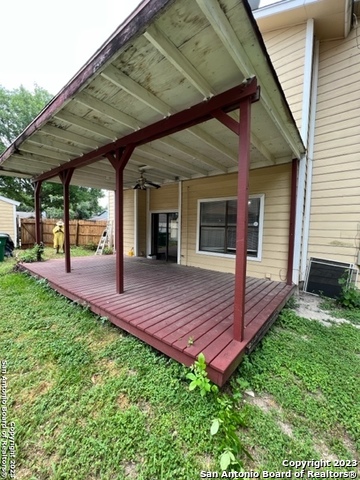 11719 Spring Ridge Dr Property Photo 15