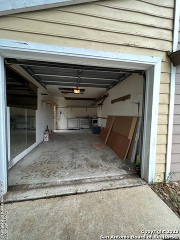 11719 Spring Ridge Dr Property Photo 18