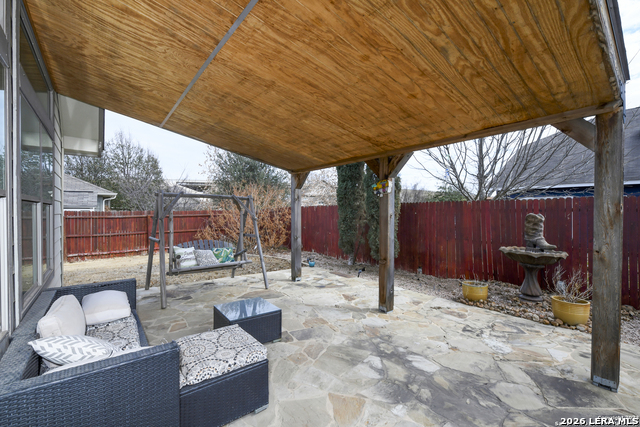 842 Wall Property Photo 17